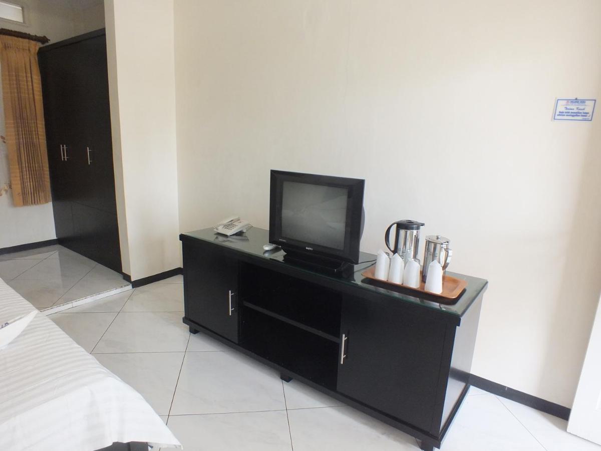 Delaga Biru Convention Hotel-Cottage&Restaurant Bogor Exteriör bild