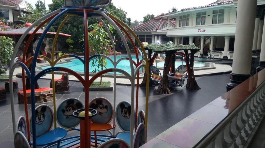Delaga Biru Convention Hotel-Cottage&Restaurant Bogor Exteriör bild
